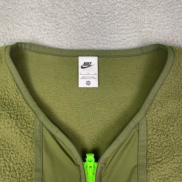 Nike fleece vest - Picture 3 of 4